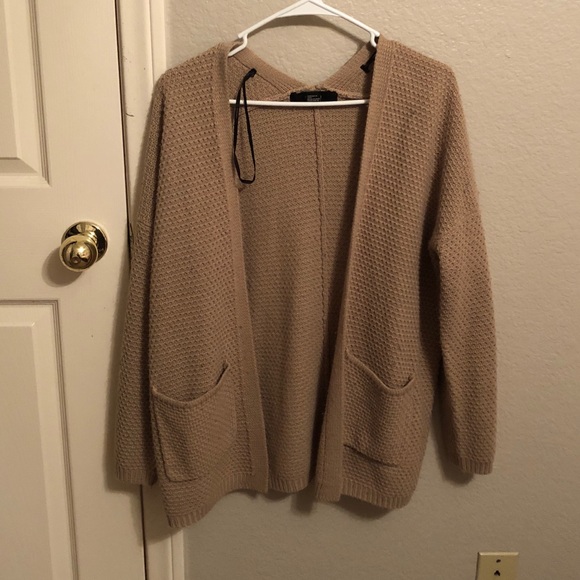 Forever 21 Sweaters - Forever 21 Cardigan